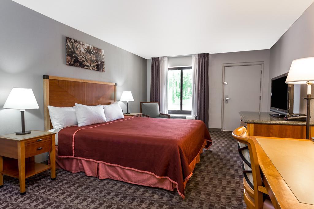 Howard Johnson By Wyndham Scottsdale Old Town Bagian luar foto